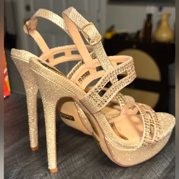 New Never worn Bedazzled heels. - Picture 3 of 3